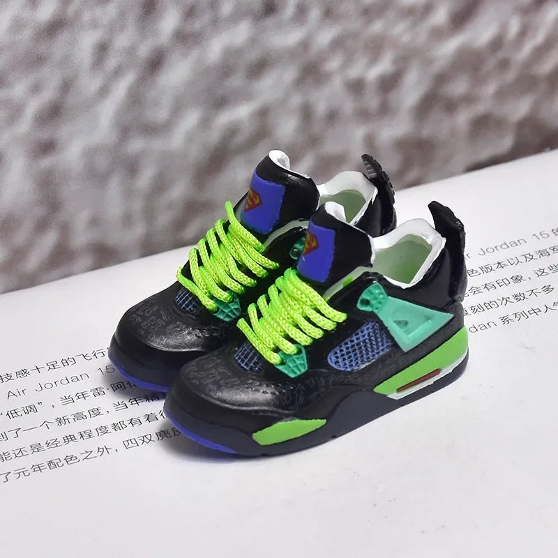 Compatible con muñecas Labubu: Mini zapatillas y zapatos deportivos
