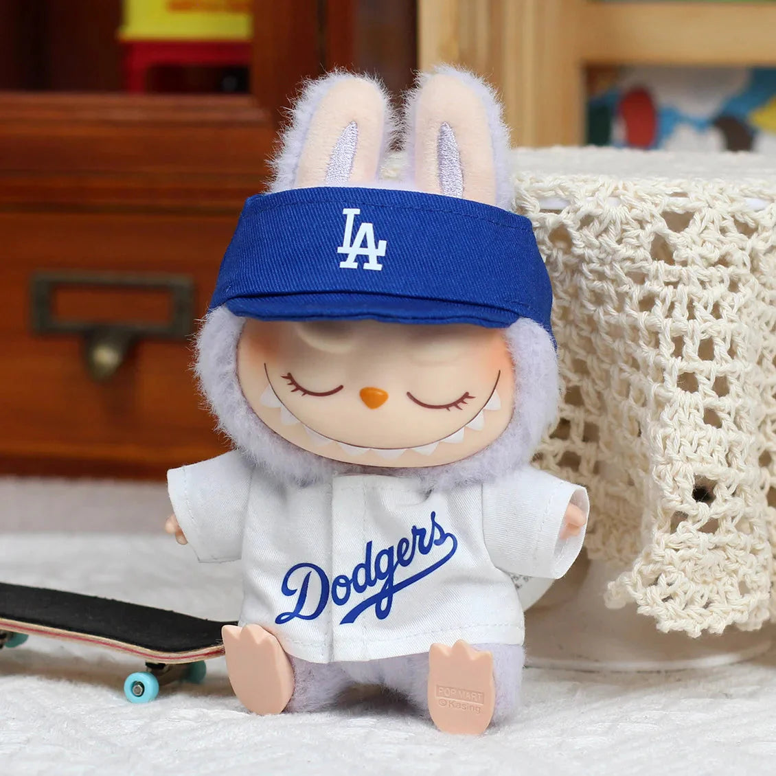 Labubu 17 cm Non-Official High-Energy Baseball Suit Set DollZio