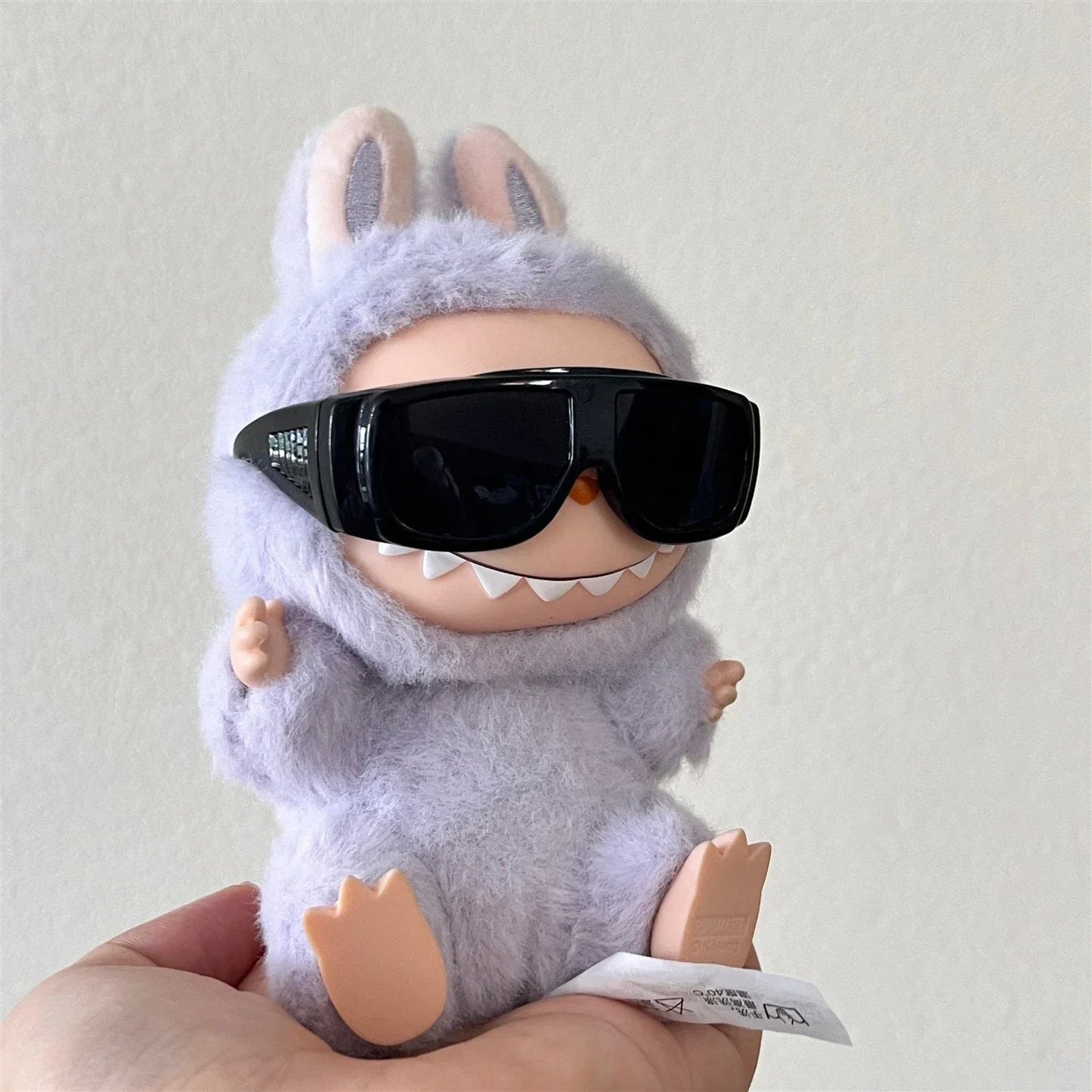 Compatible con muñecas Labubu: Conjunto de sudadera con capucha de esquí de invierno - Ropa de invierno Labubu
