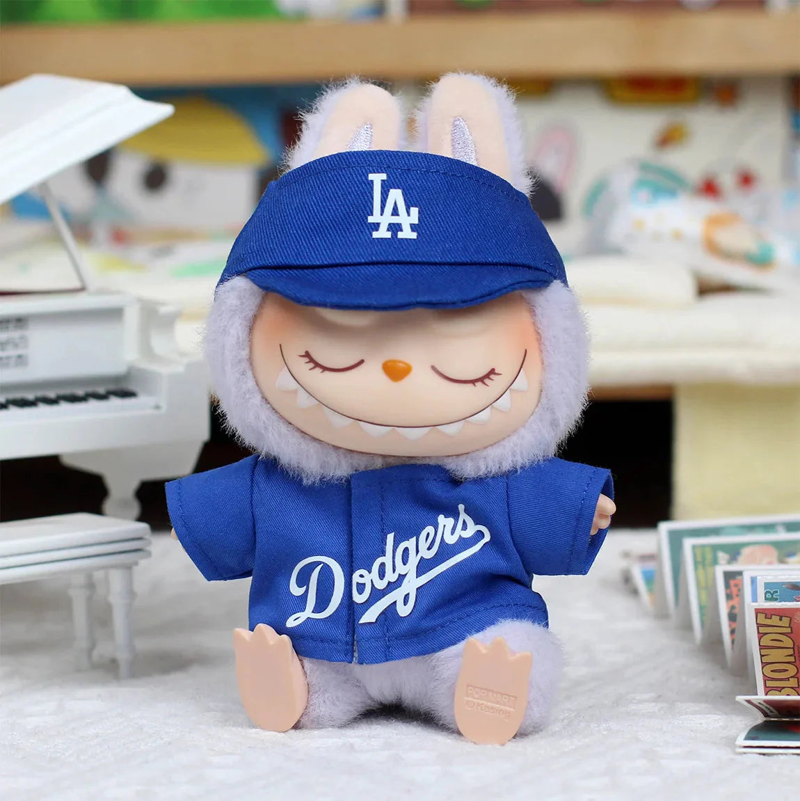 Labubu 17 cm Non-Official High-Energy Baseball Suit Set DollZio