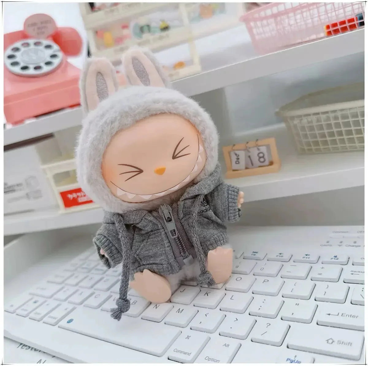 17cm Labubu I II Doll Clothing Fashion Hoodie Pants Sweatshirt Korean Idol Trendy DIY Doll Clothing Accessories Toy Gift DollZio