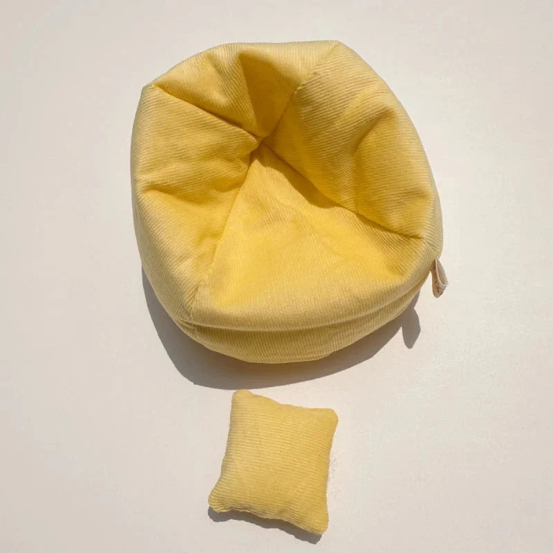Mini Plush Sofa Bed for Labubu Dolls – Non-Official for V1/V2/V3 DollZio