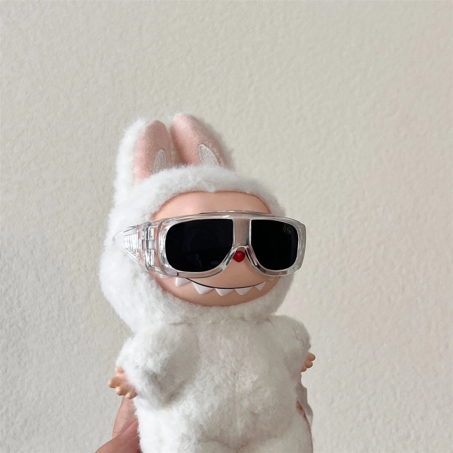 Compatible con muñecas Labubu: Conjunto de sudadera con capucha de esquí de invierno - Ropa de invierno Labubu